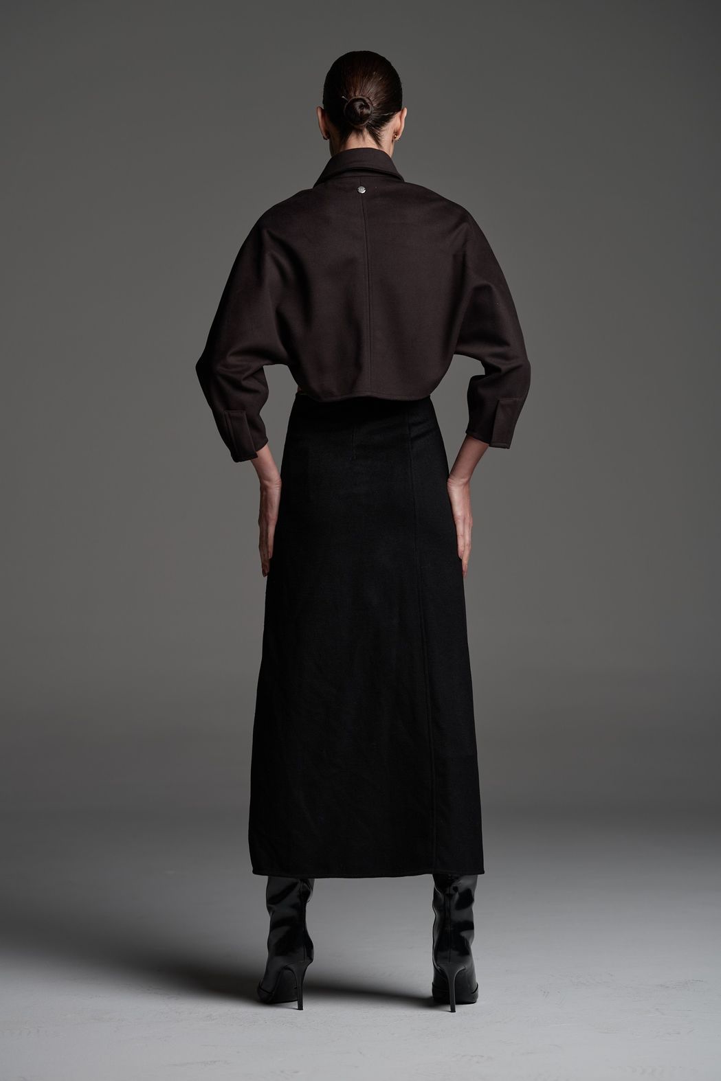 Casaqueto Cropped Preto Flávia