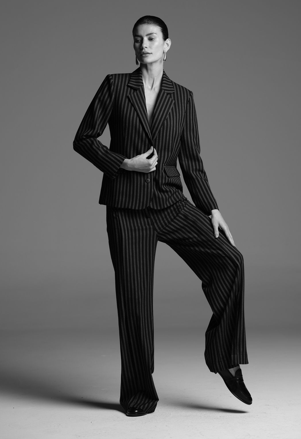 Calça Alfaiataria Risca de Giz Cecilia