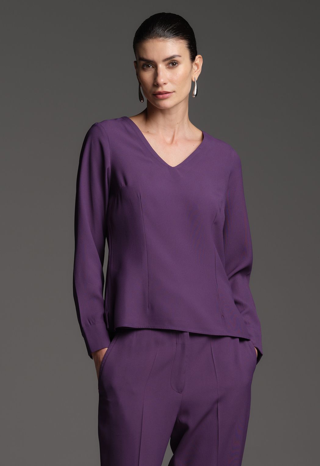 Blusa Crepe Patou Decote V Figo Eva