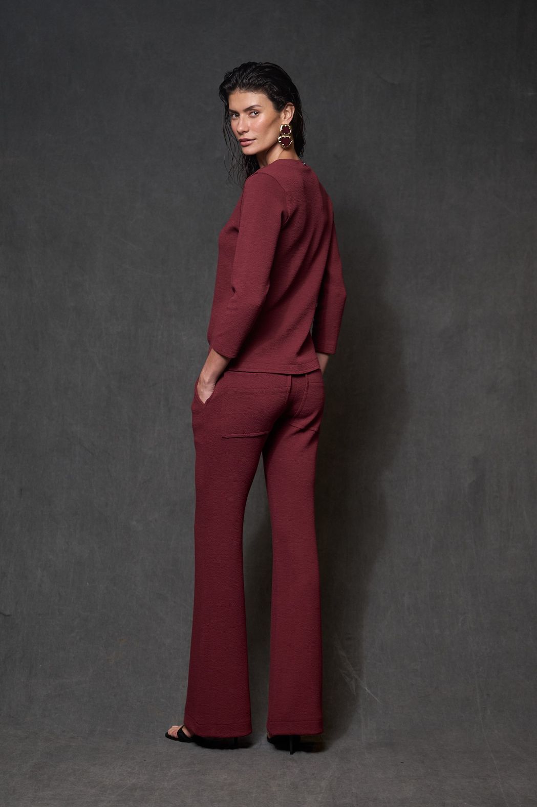Calça Flare Malha Boucle Vinho Eloá