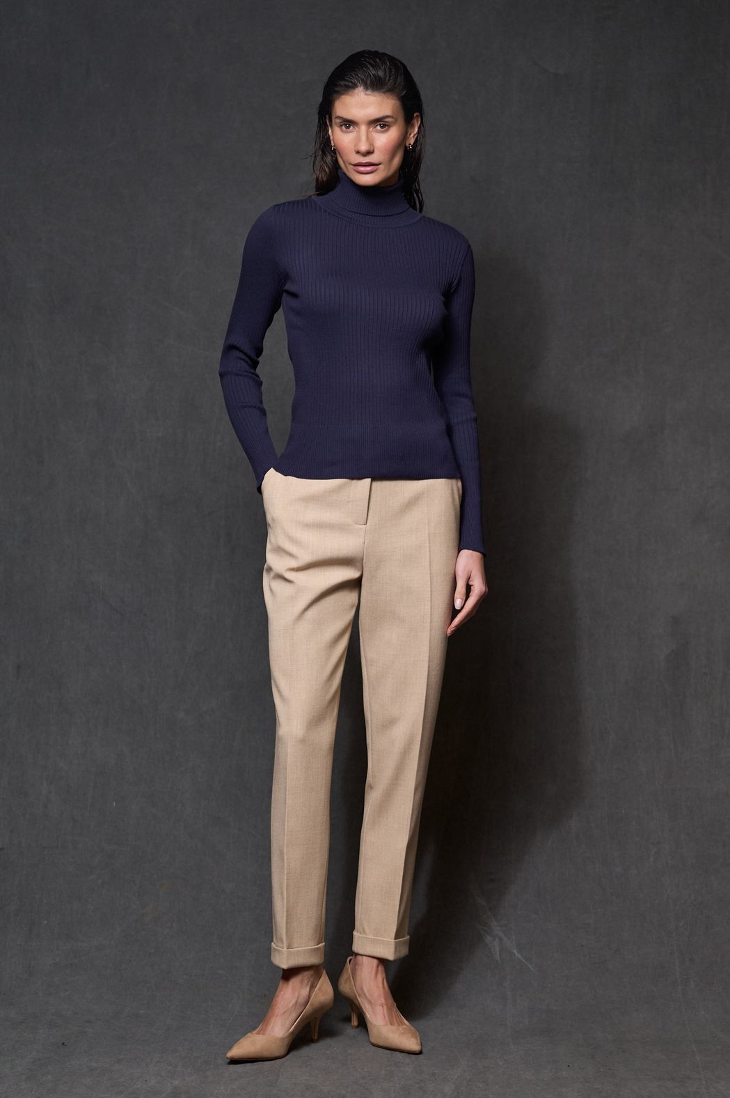 Scarpin Nobu Amendoa Astrid
