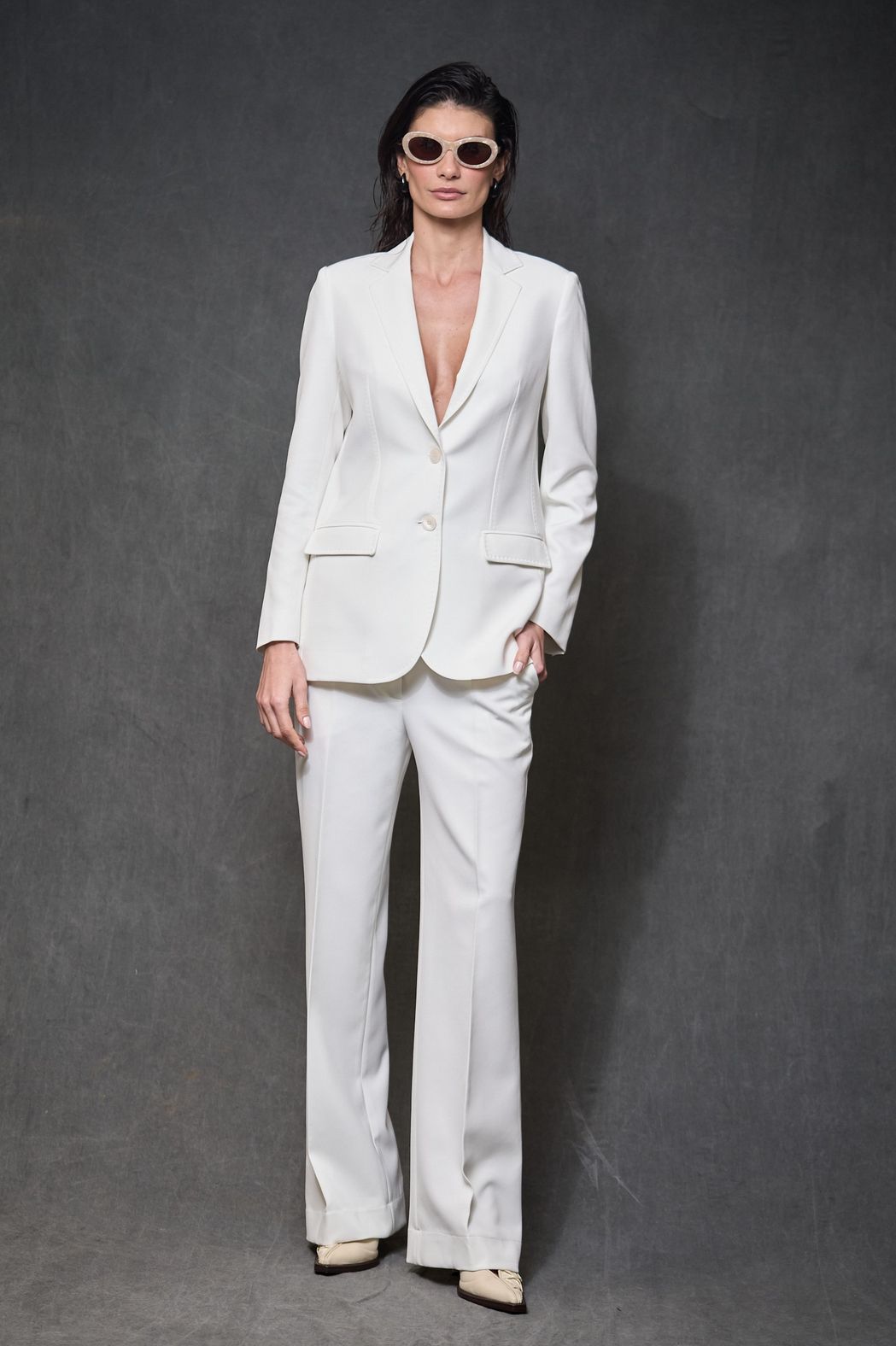 Blazer Alfaiataria Off White Kiara