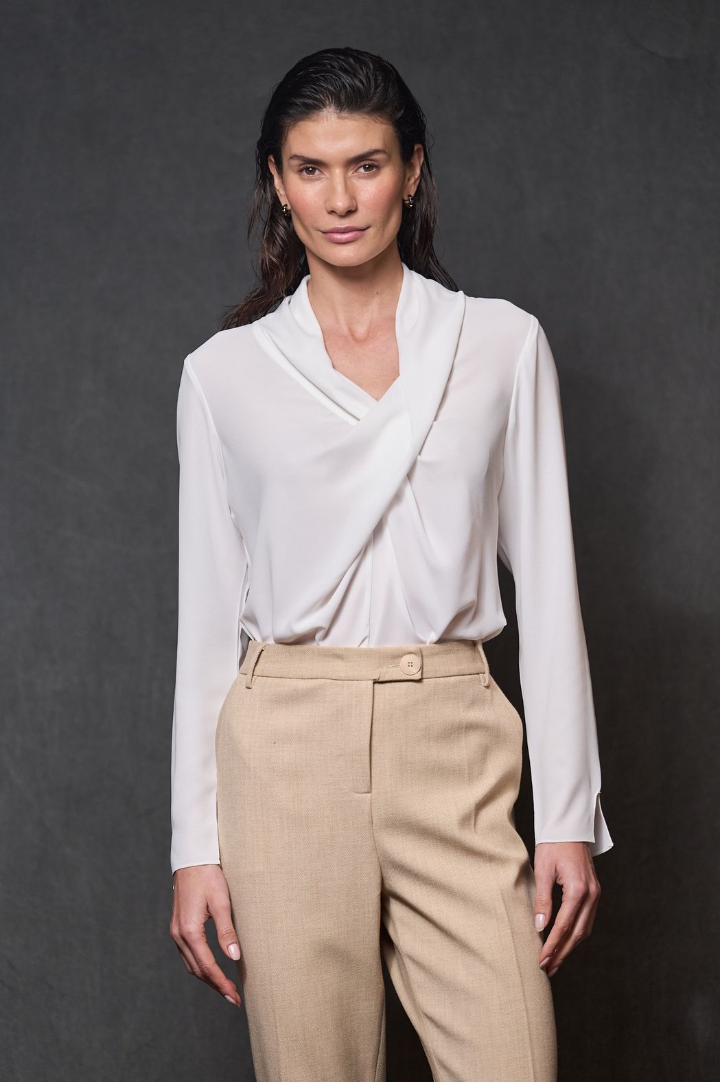 Blusa Crepe Off White Agatha