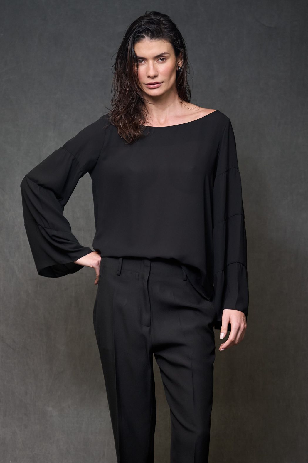 Blusa Crepe Preto Melissa