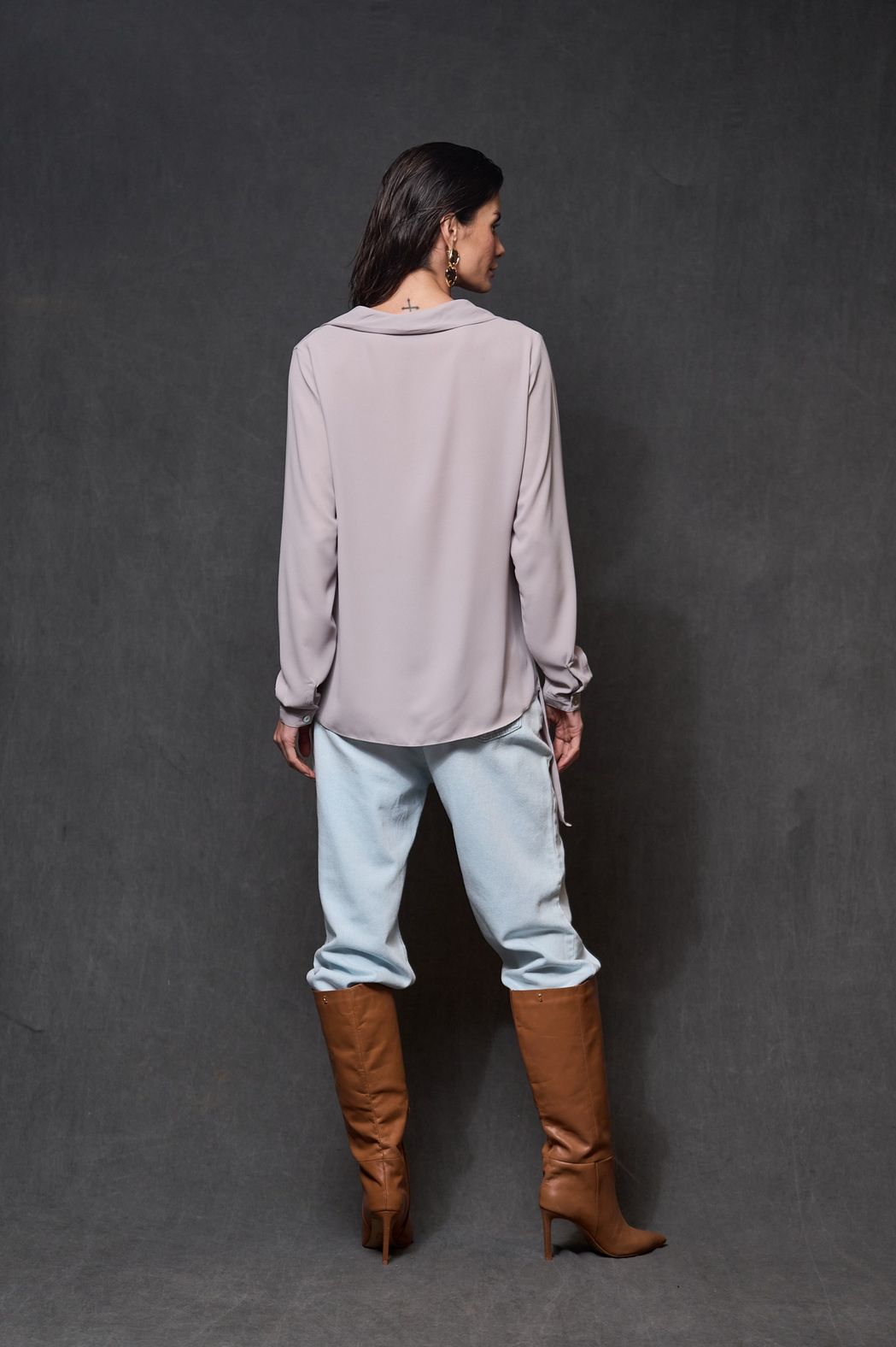 Blusa Gola Polo Fendi Eva