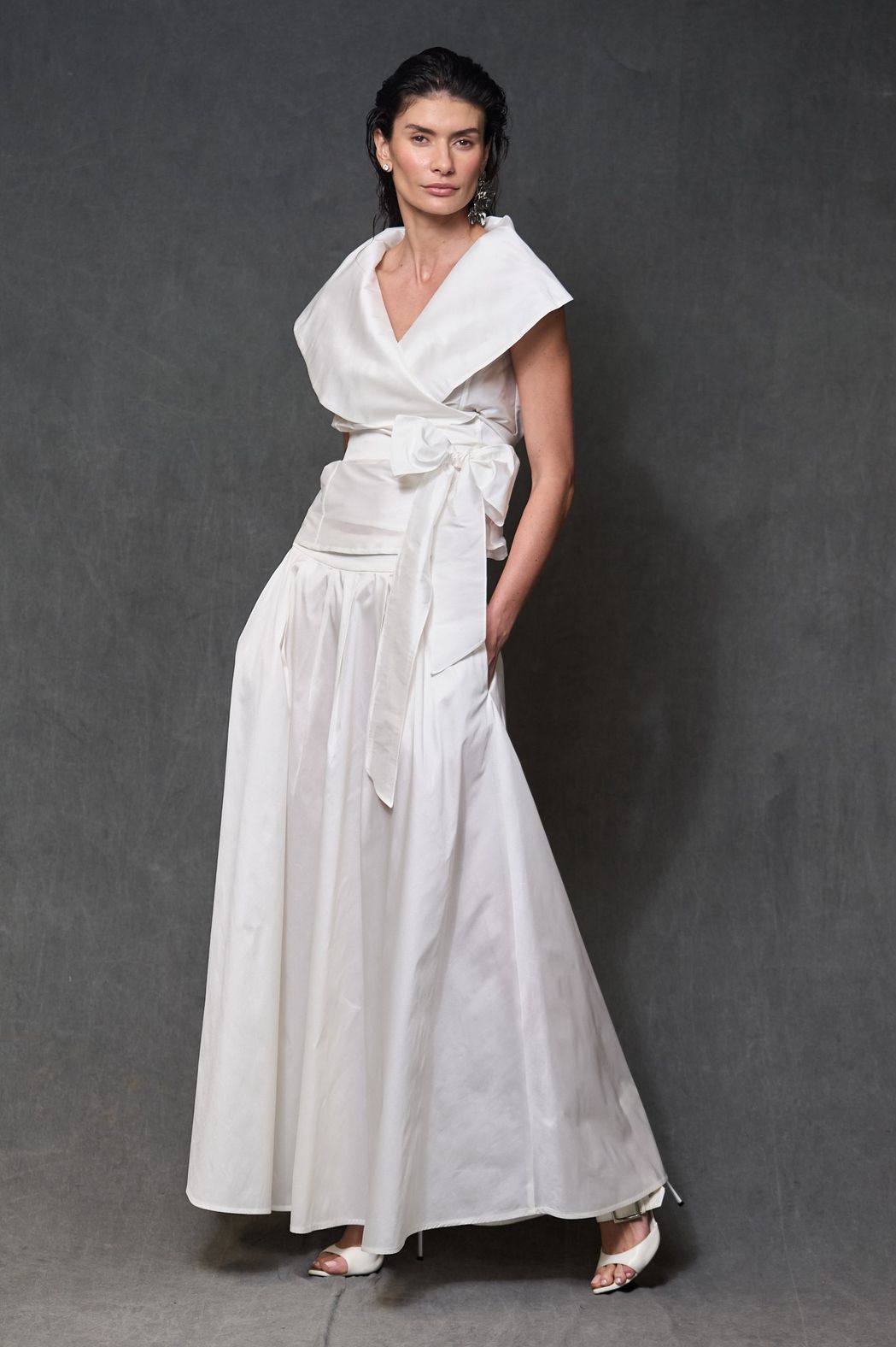 Saia Longa Evasê Tafetá Off White Carol