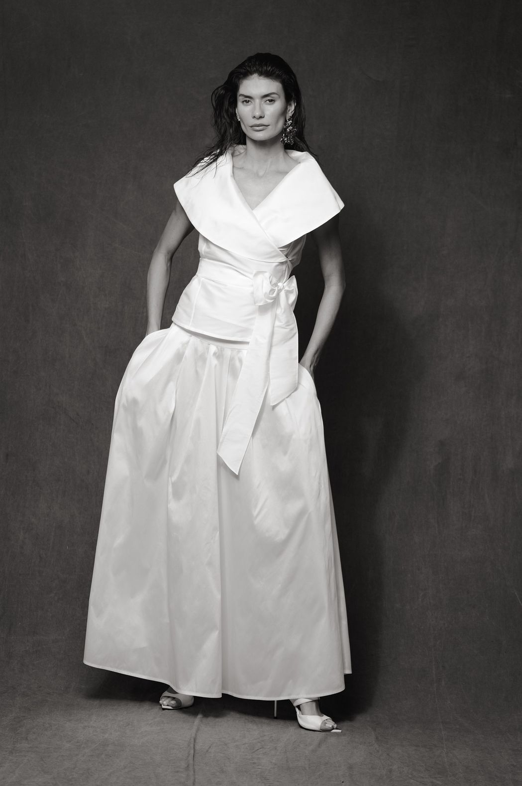 Saia Longa Evasê Tafetá Off White Carol