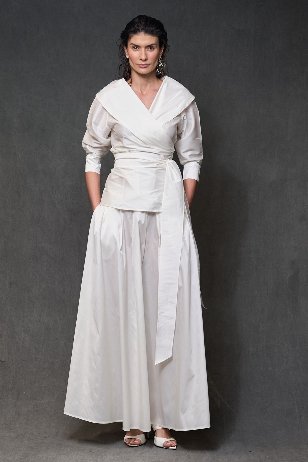 Saia Longa Evasê Tafetá Off White Carol