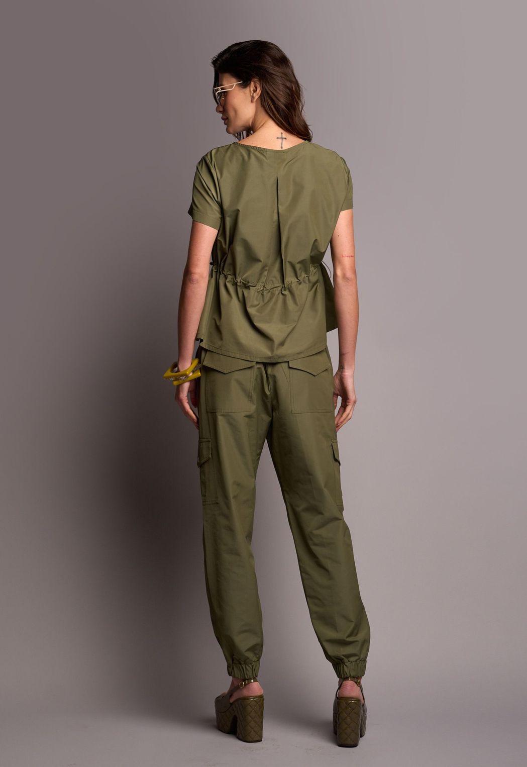 Calça Jogging Tecido Tecnológico Verde Marta