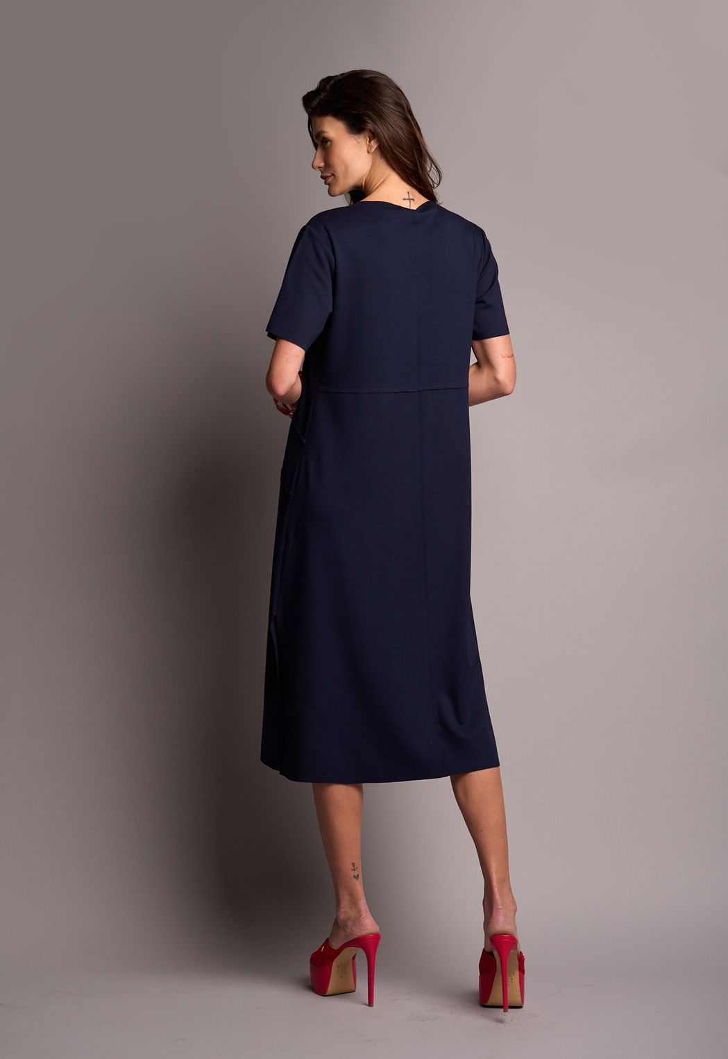 Vestido Corte a Fio Marinho Sheila