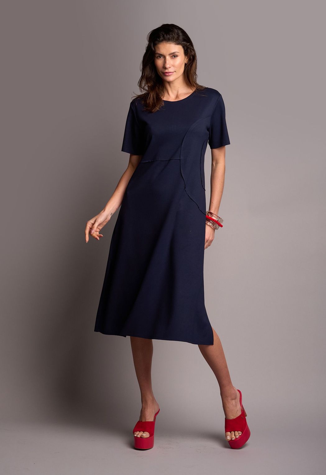 Vestido Corte a Fio Marinho Sheila