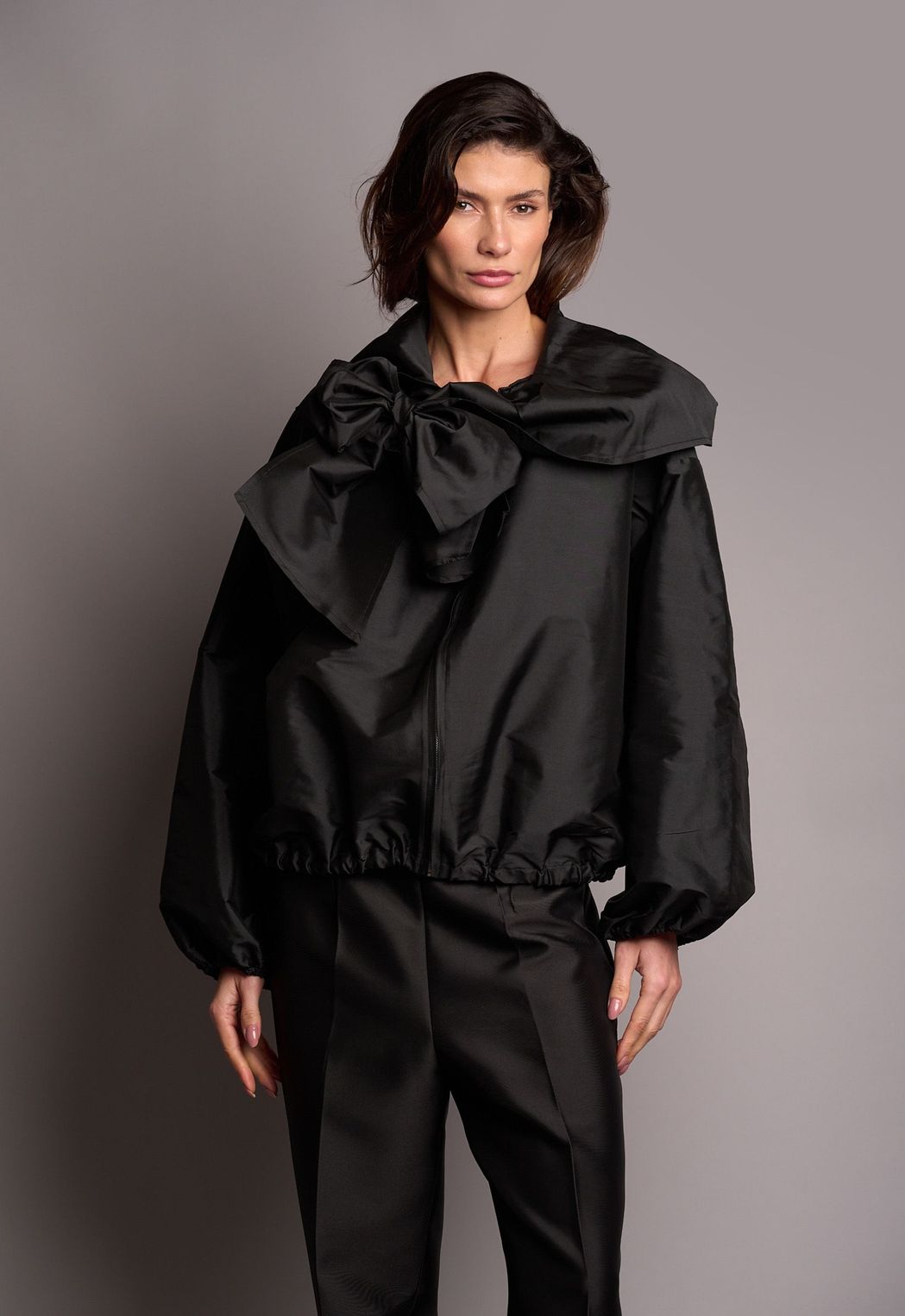 Jaqueta Bomber Ampla Tafetá Preto Claire