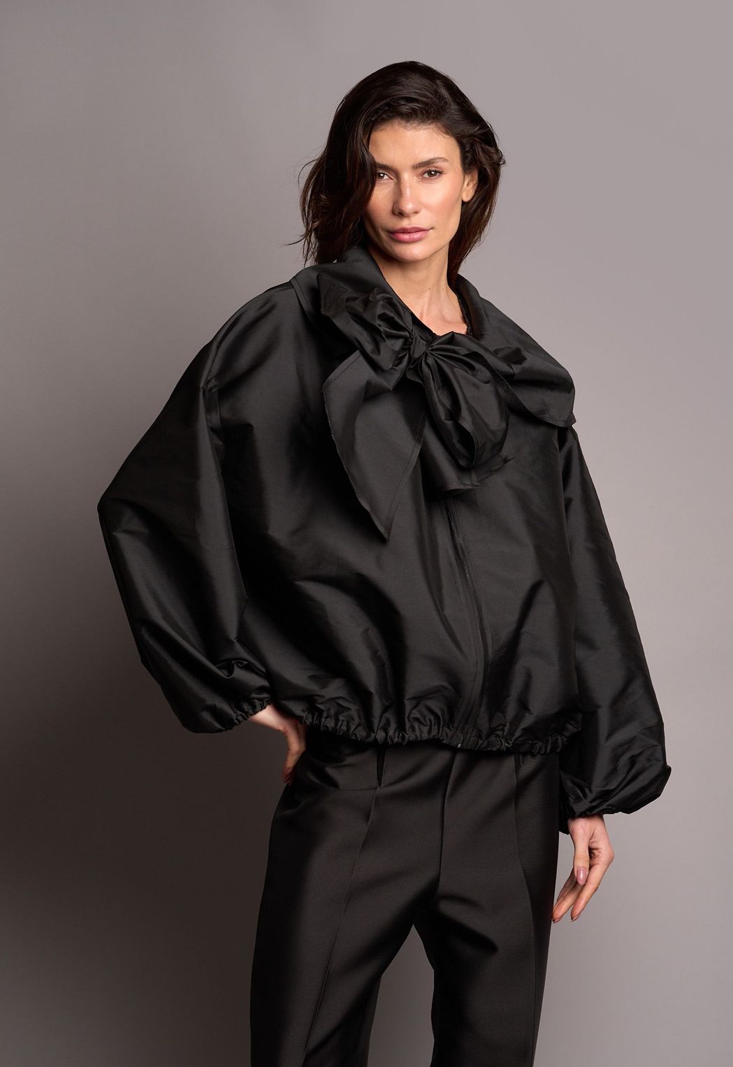 Jaqueta Bomber Ampla Tafetá Preto Claire