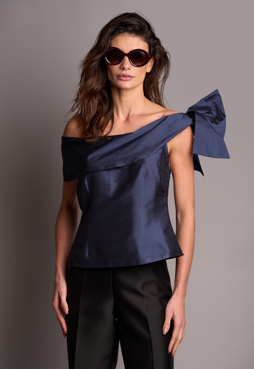 Blusa Tafetá Marinho Claire