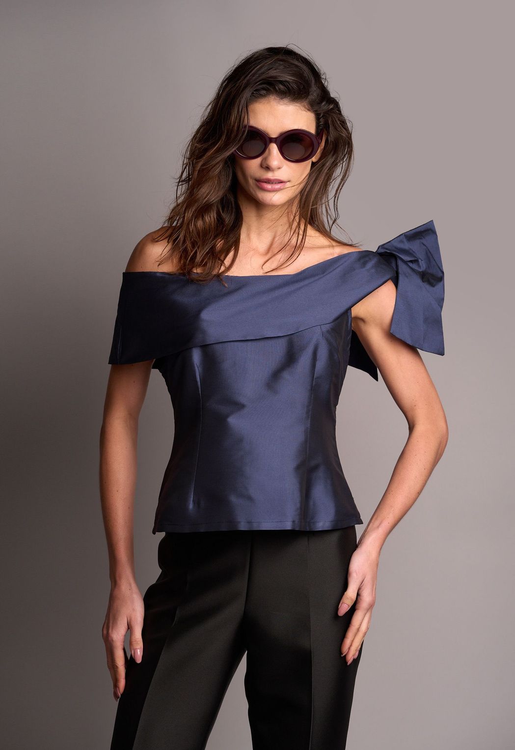 Blusa Tafetá Marinho Claire