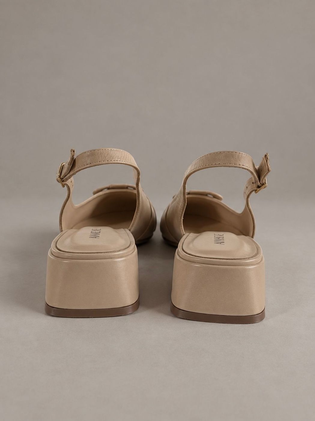 Sapatilha Slingback Marfim Laura