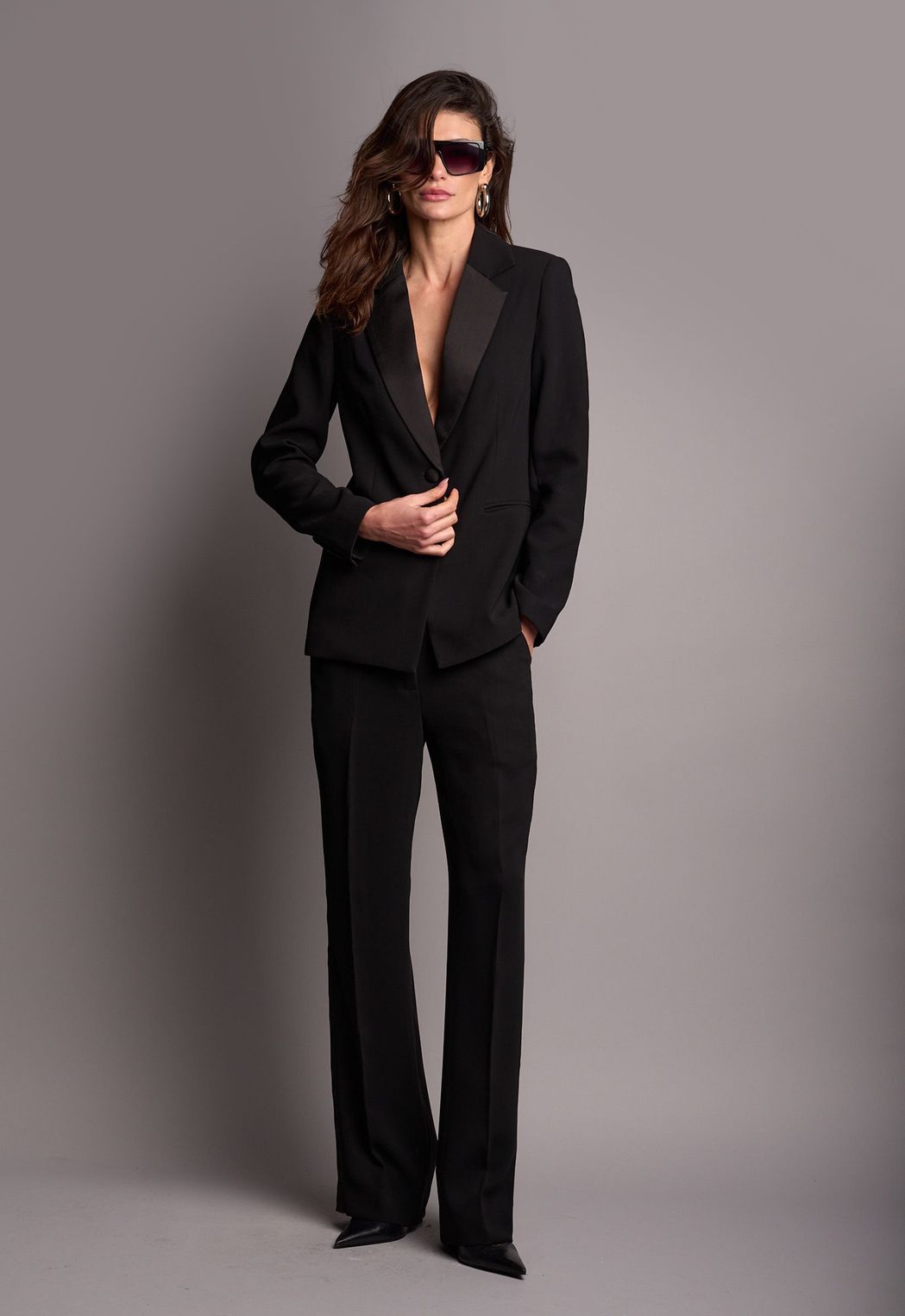 Calça Reta Crepe Preta Roberta CB