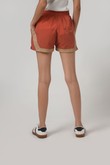 Shorts com Recortes Clint Urucum/Grano Milky