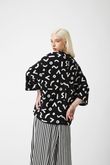 Camiseta Oversized Olive Elements Fundo Preto