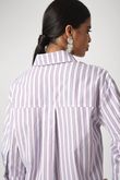 Camisa Ombro a Ombro e Abertura na Barra Amie Listra Rouge Tricoline