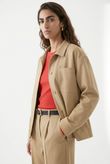 Jaqueta Com Gola e Botão Loop Camelo Alfa Twill
