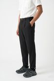 Calça Carrot Fit Pregas Jimy 3 Preto Lyocel PD