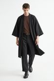 Kimono Estruturado Com Passante e Cinto Alpes Preto Alfa Twill 