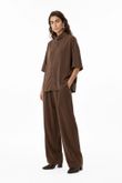 Camisa Oversized Petra Marrom Cupro