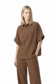 Camisa Boxy Jay Caramelo Lyocel PD