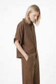 Camisa Boxy Jay Caramelo Lyocel PD
