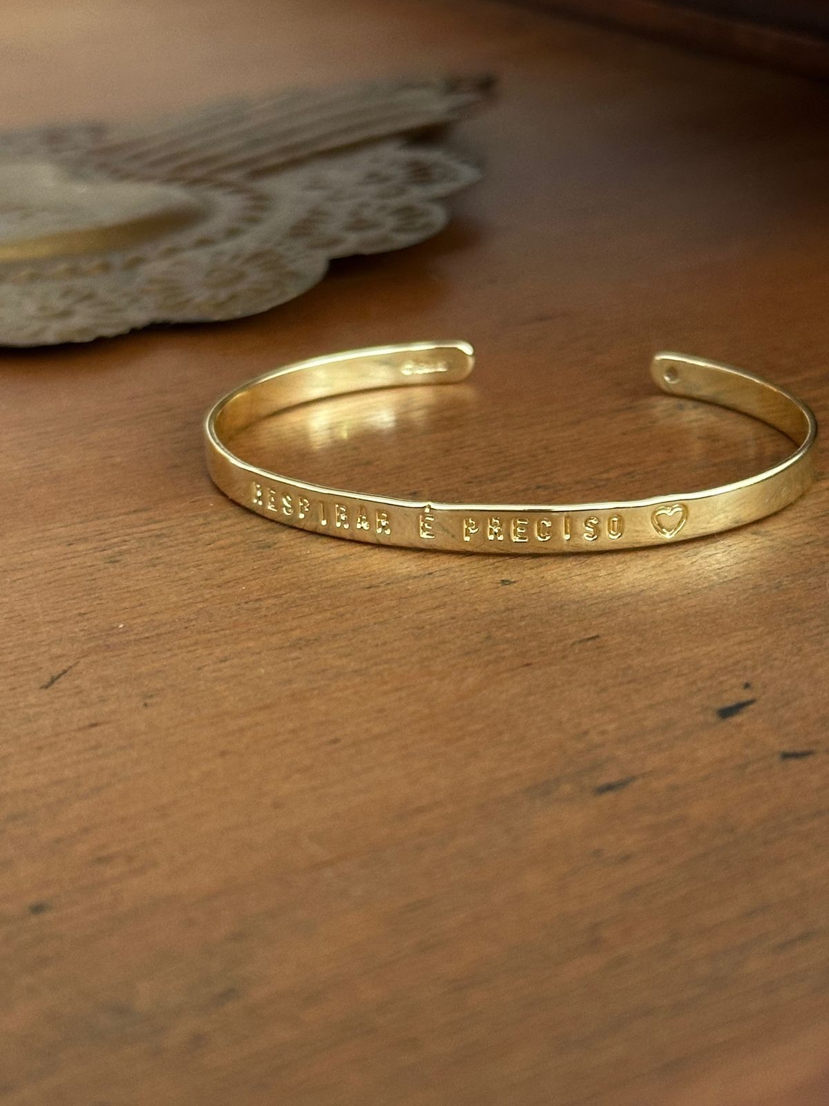 Pulseira RESPIRAR É PRECISO 🖤