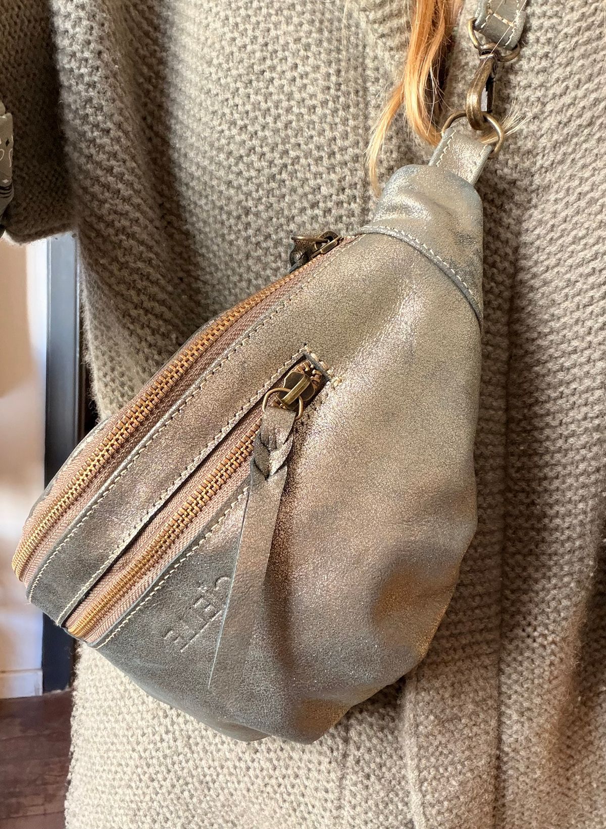 Pochette Banane Billy Ouro Velho