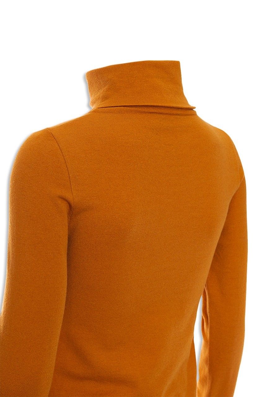 BLUSA GOLA ALTA LÃ