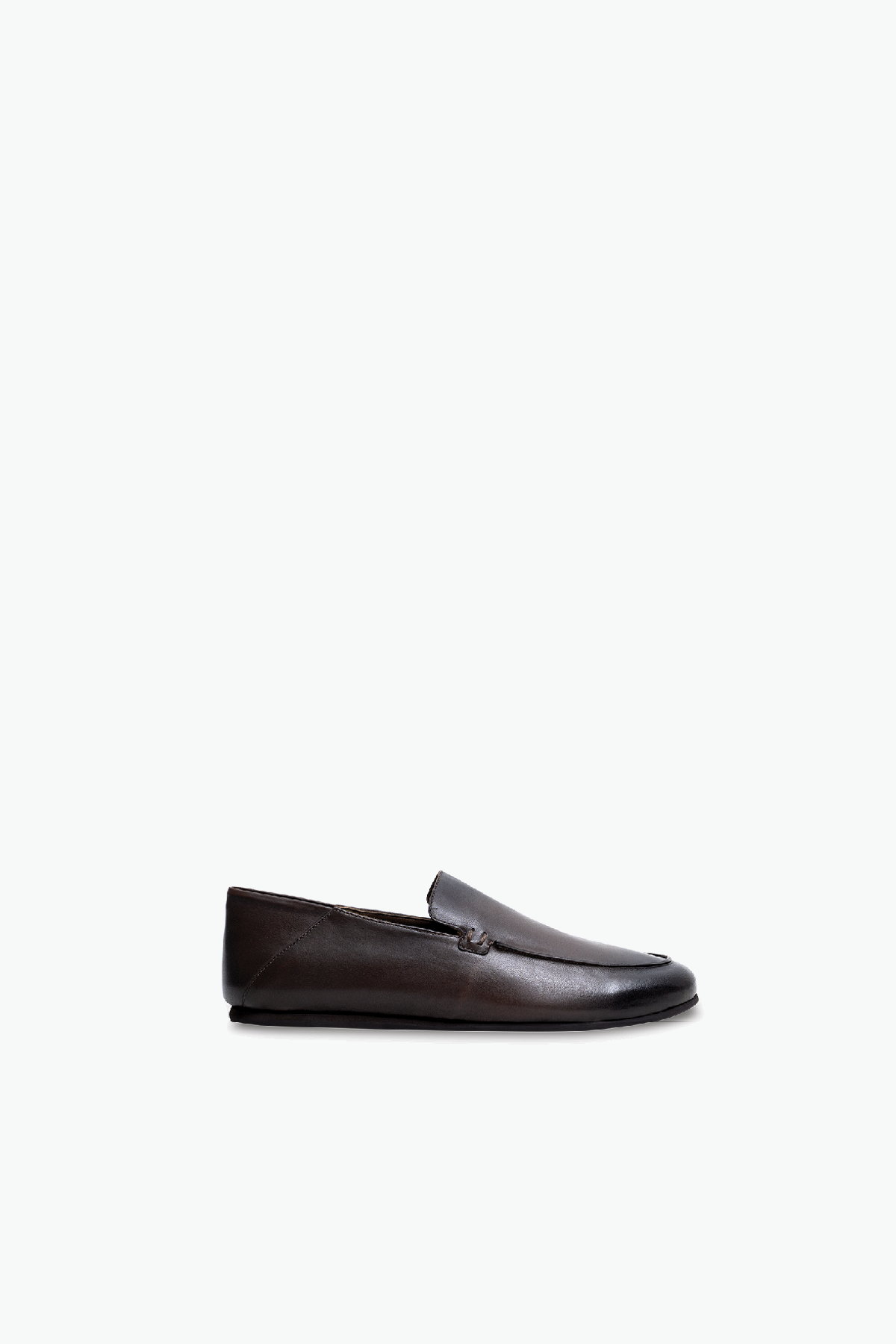 SAPATO SLIPPER DE COURO