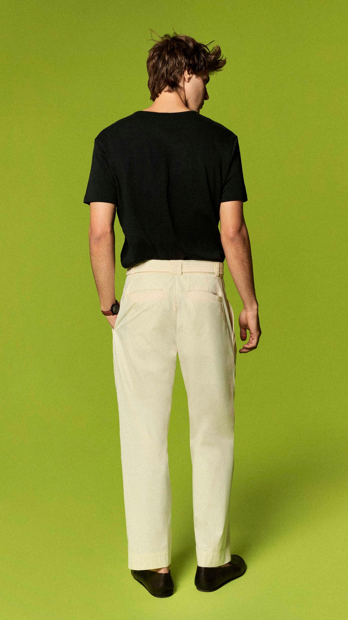 CALÇA AMPLA EMPAPELADA