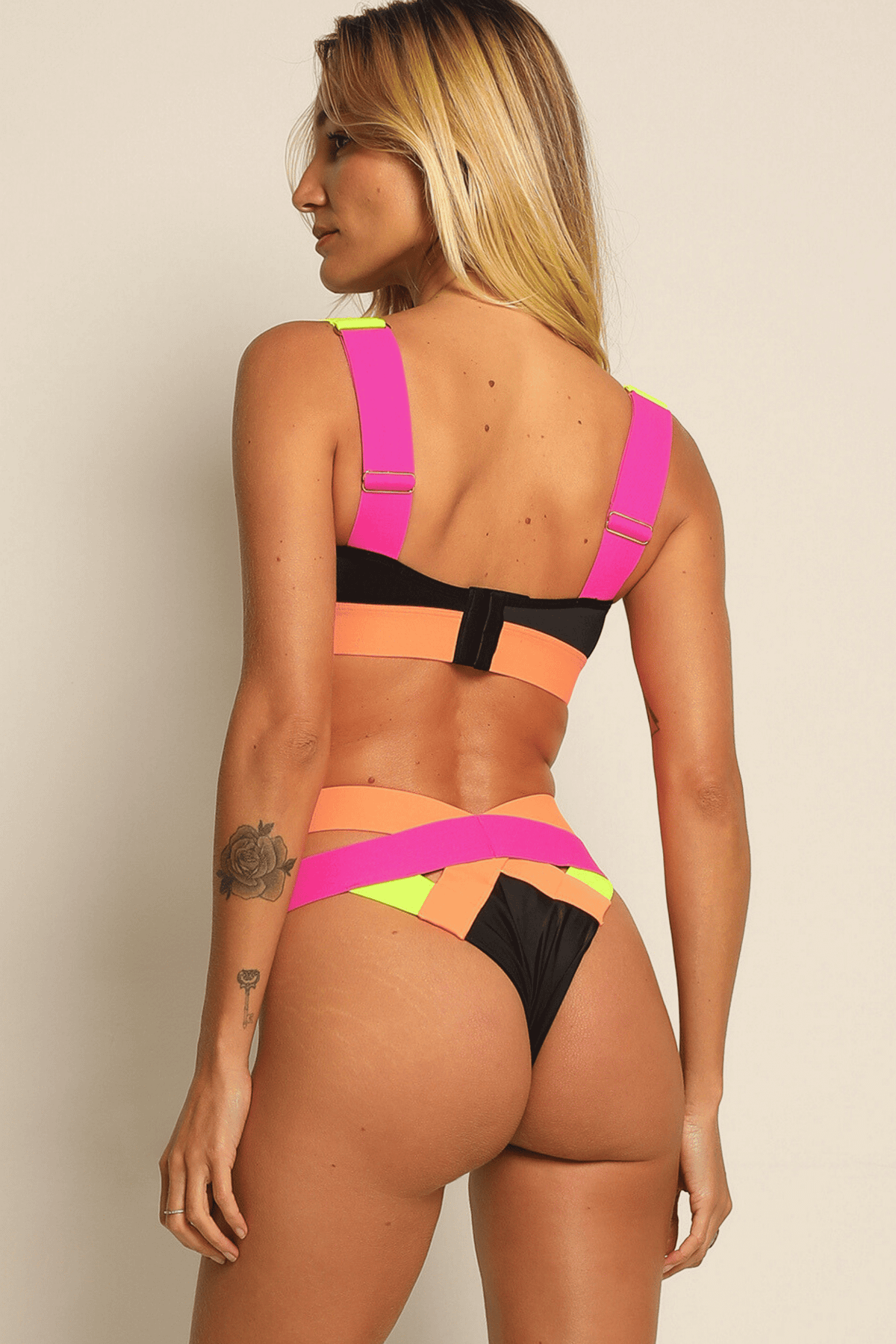 Calcinha Nina Neon 