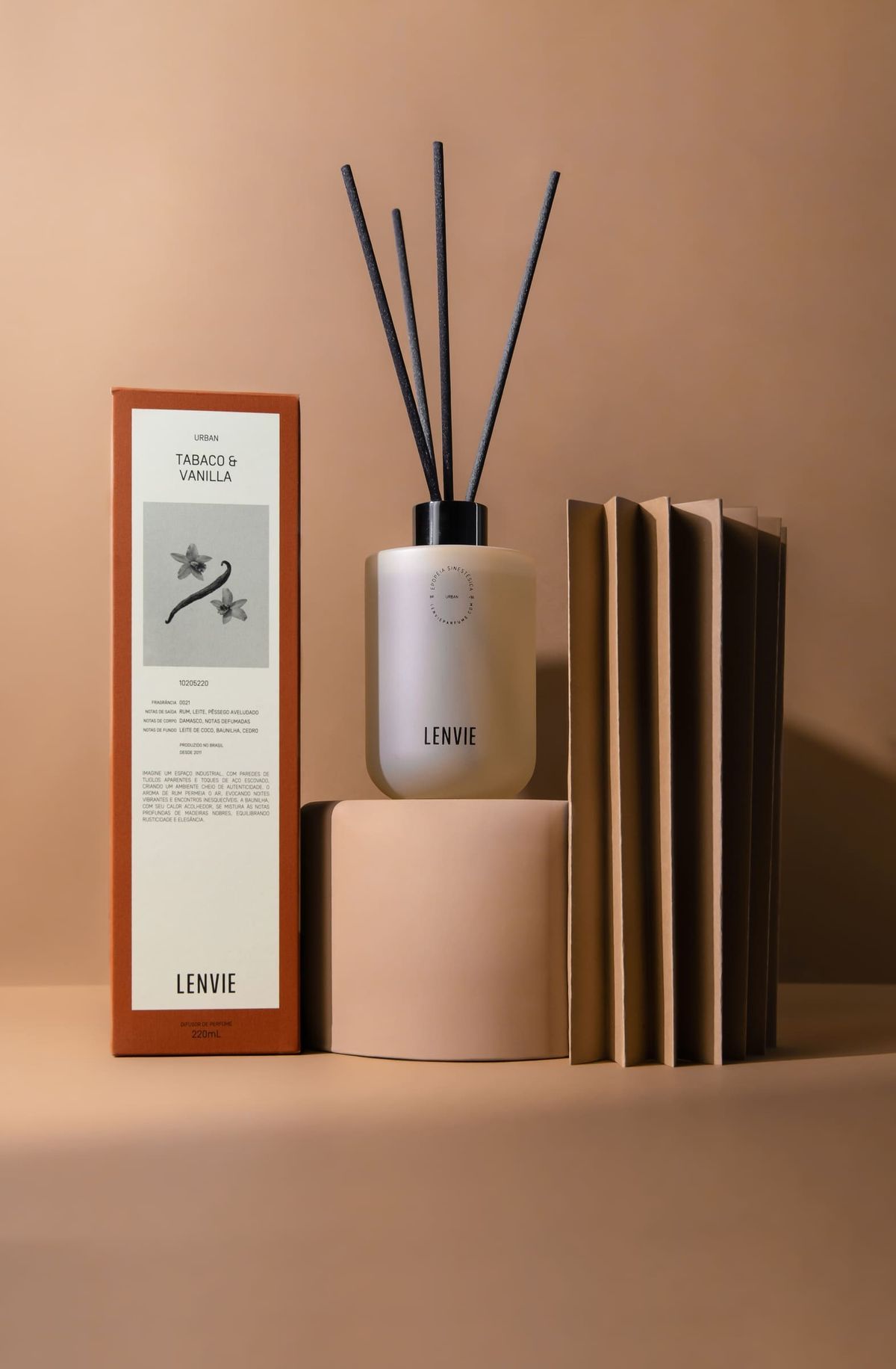 Difusor de Perfume 220 ml | Tabaco & Vanilla - Urban