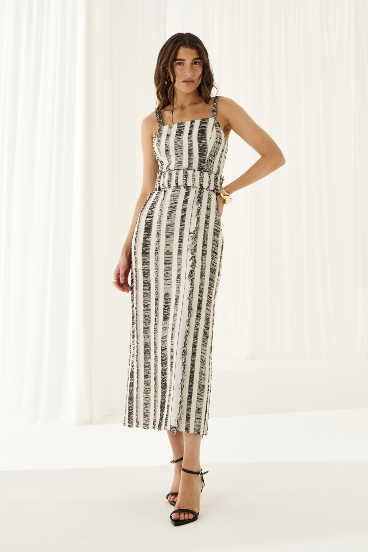 Vestido Franjas Ipê Preto e Branco