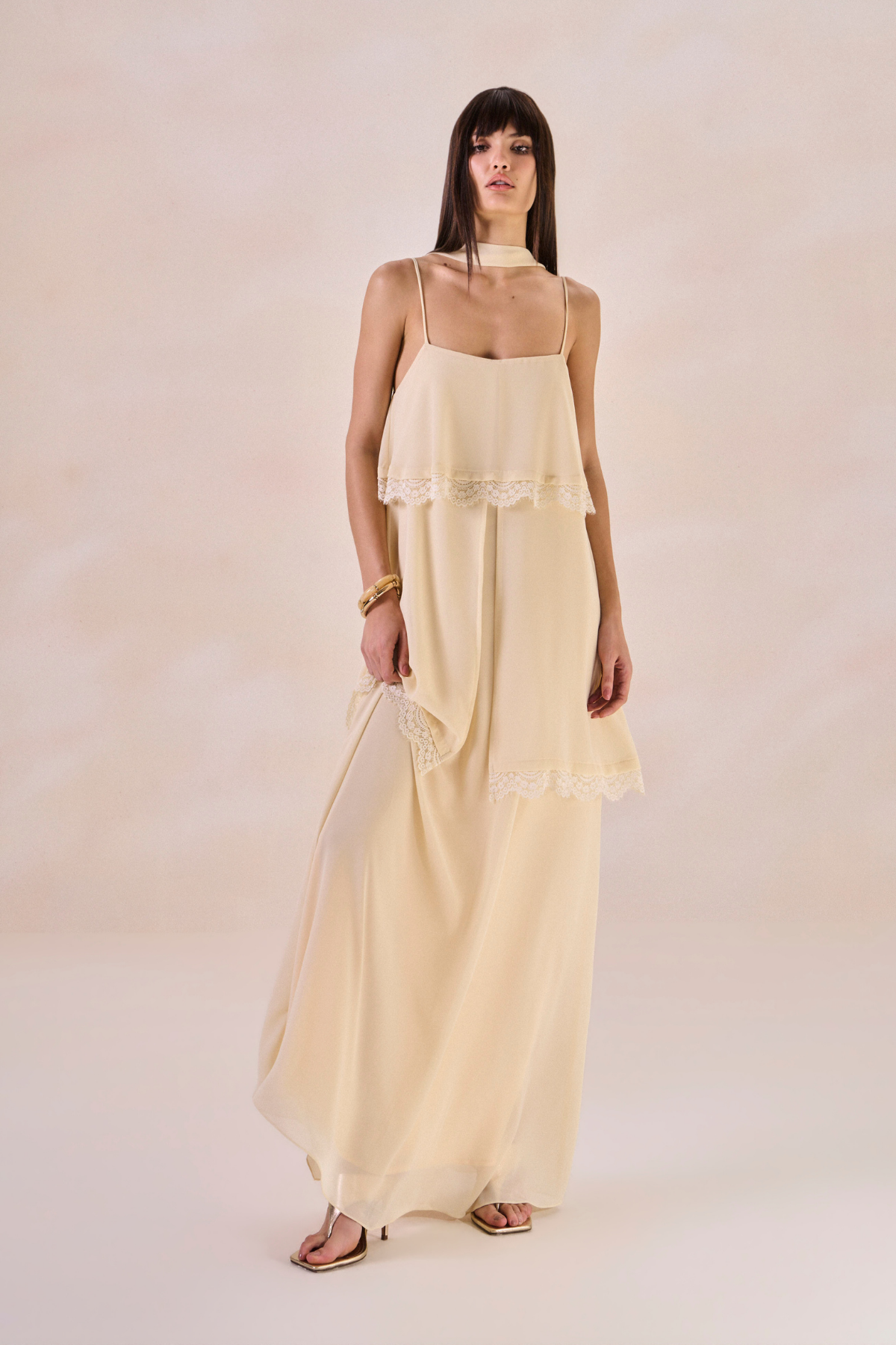 Vestido Chiffon Solange Amarelo Pó