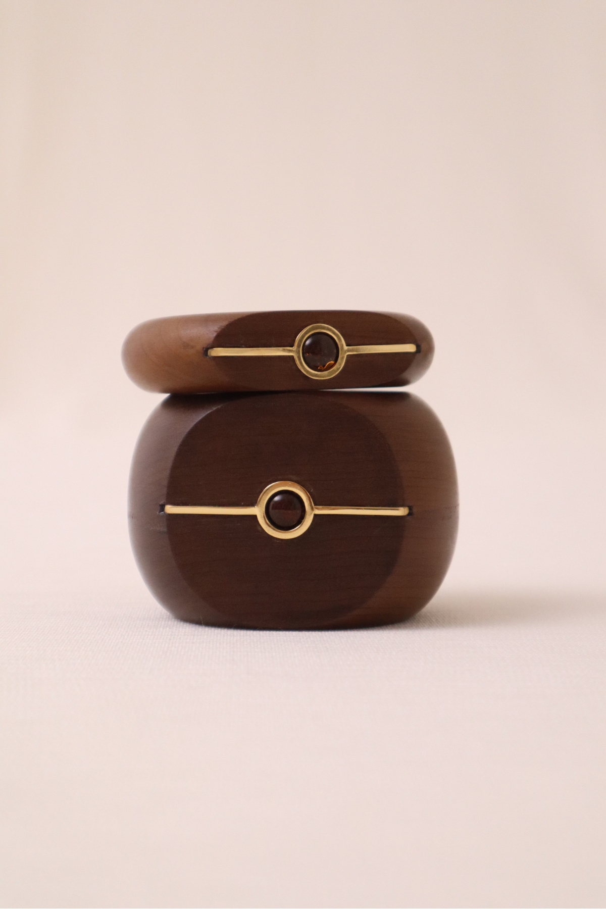 Pulseira Madeira Favo Grossa Marrom Escuro