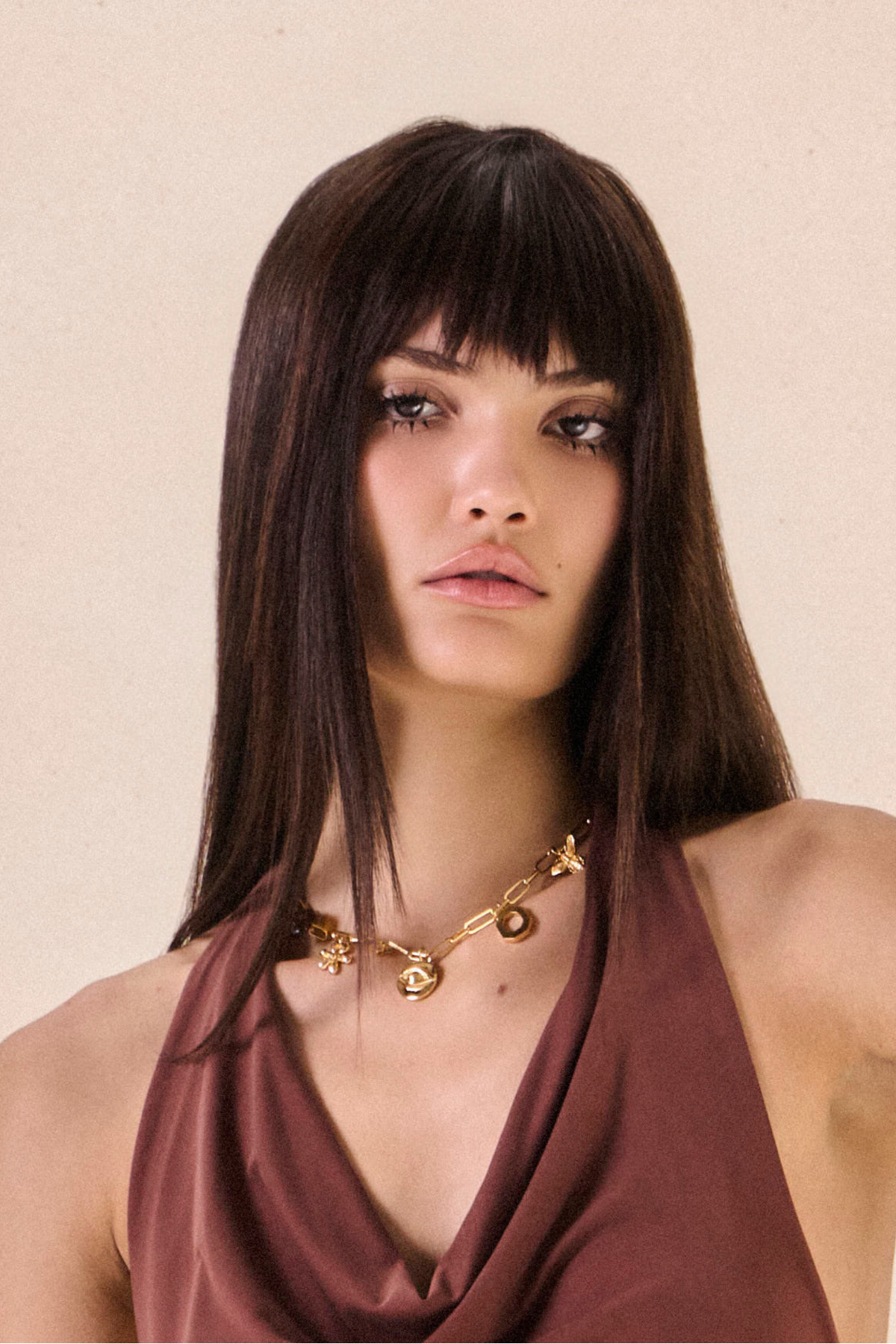 Colar Metal Pingentes Mel Dourado