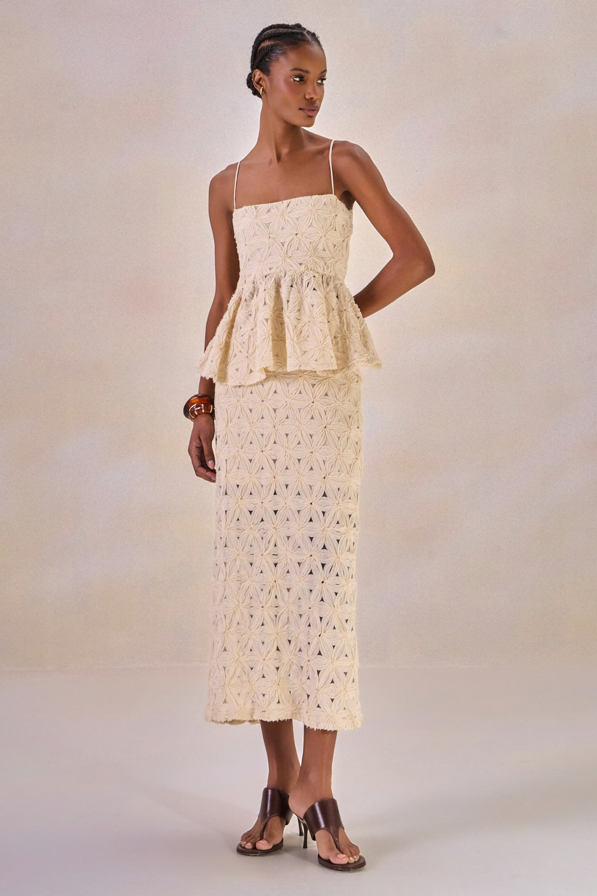 Saia Tule Bordado Rayssa Creme