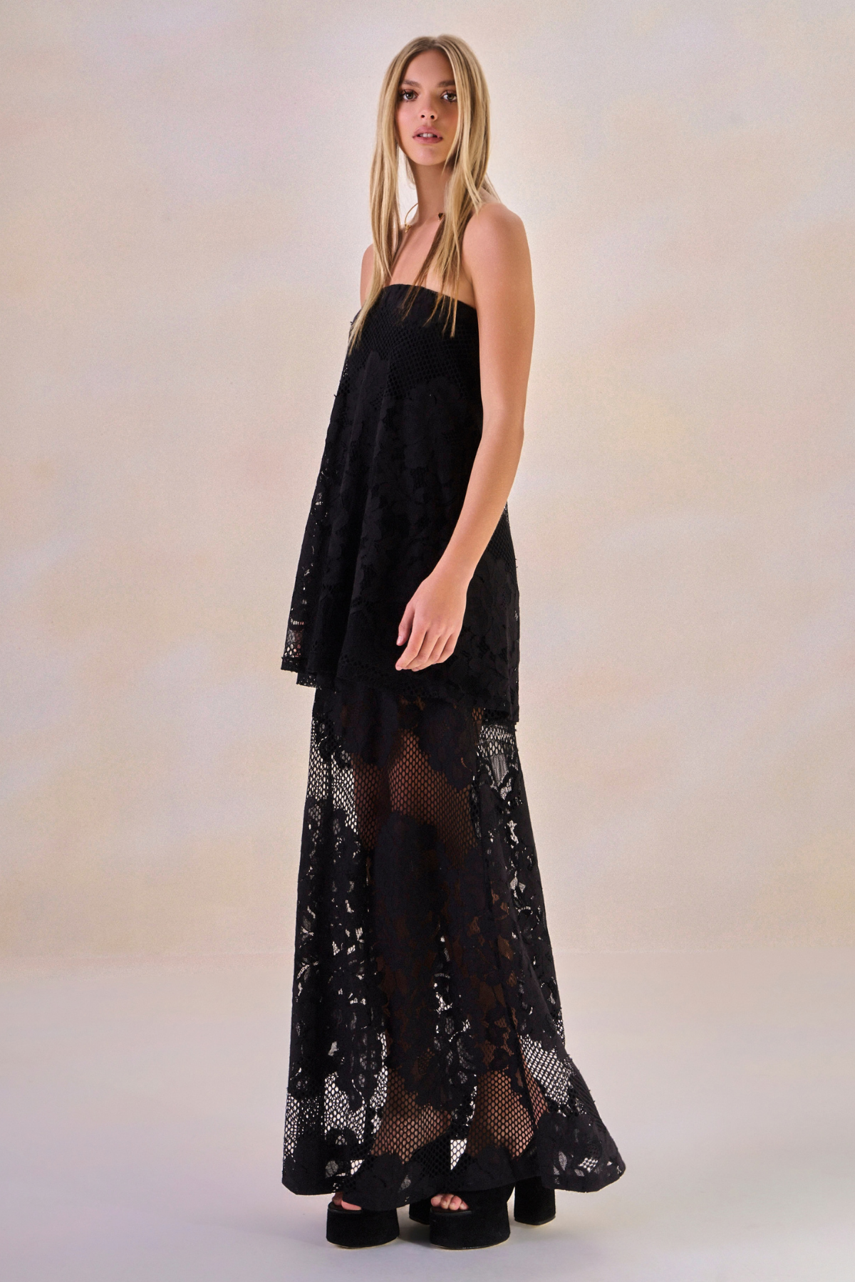 Vestido Renda Carinne Preto