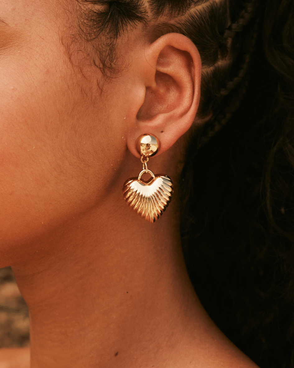 Brinco Cora Dourado