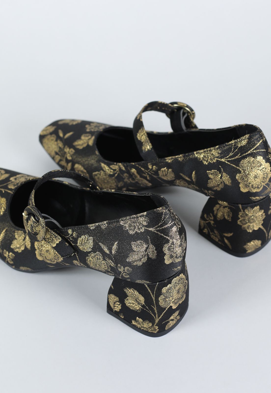 GRANNY shoes - bordado floral (vegan) - Yellow Factory