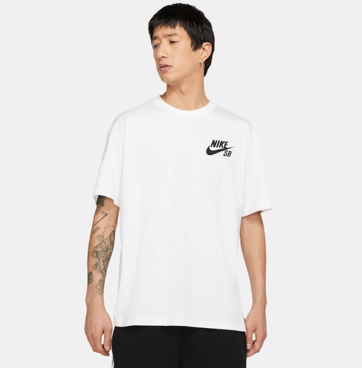 Camiseta Nike SB Logo Branco - Matriz Skate Shop Online
