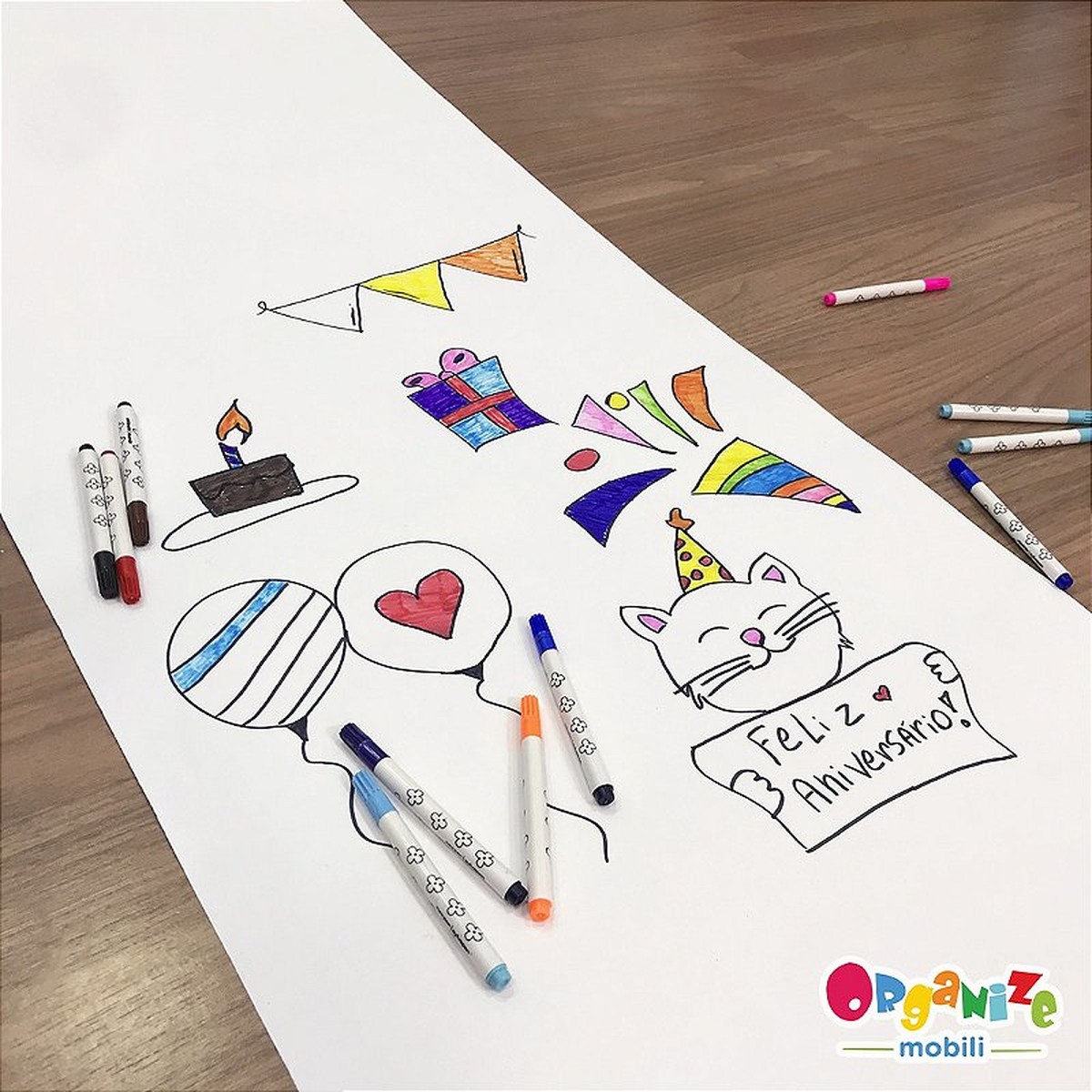 Feliz Aniversário! - Desenhos para Colorir - Brinquedos de Papel