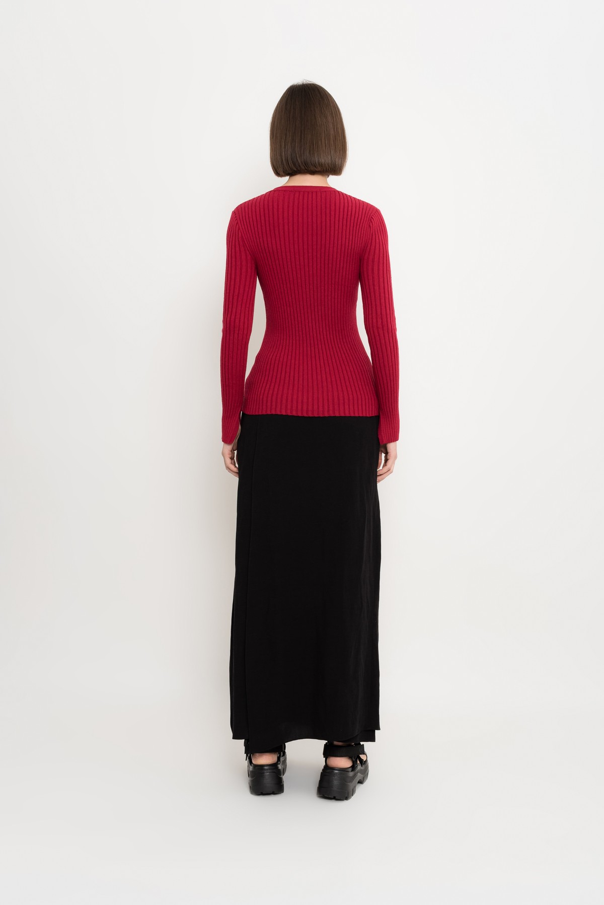 tricot canelado com recorte  | ribbed knit top with cutouts
