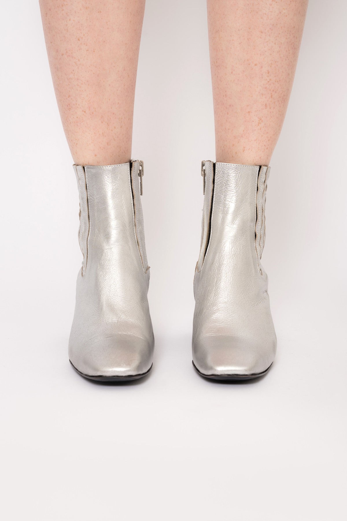 bota chelsea prateada | silver chelsea boots