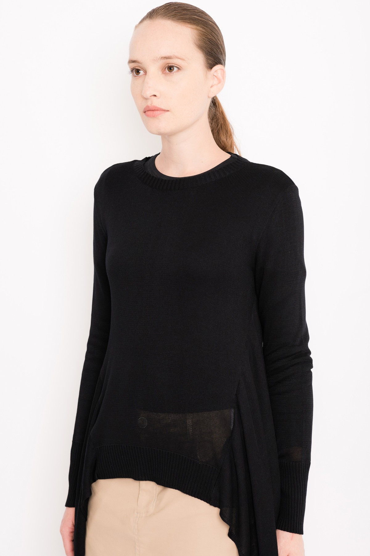 tricot manga longa com barra assimétrica | asymmetric knit sweater